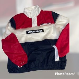 Members only pull over light weight windbreaker jacket quarter zip